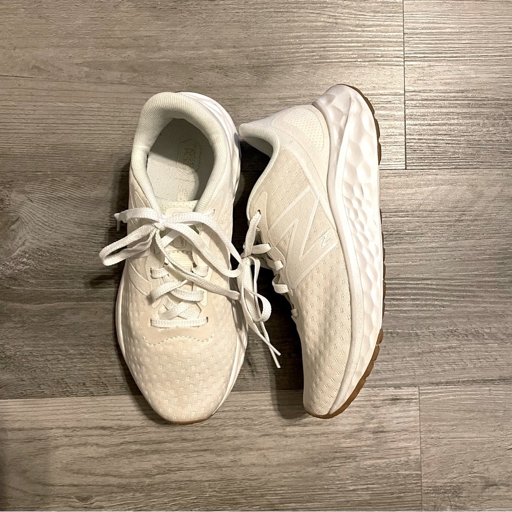 new balance arishi fresh foam shoes